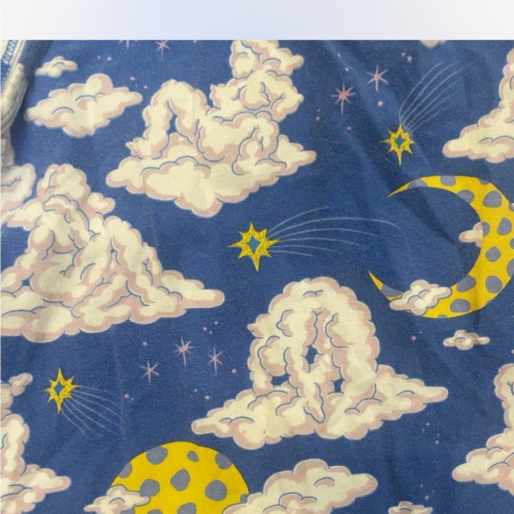 SOLD - Nooworks Cloud People tank top - Picture 2 of 3
